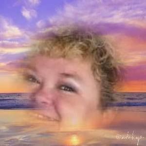 Meet your Posher, Pam